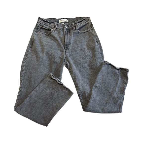 Abercrombie & Fitch Baggy Low Rise Curve Love Y2K Jeans Gray/Black Wash Size 4R - Picture 1 of 4